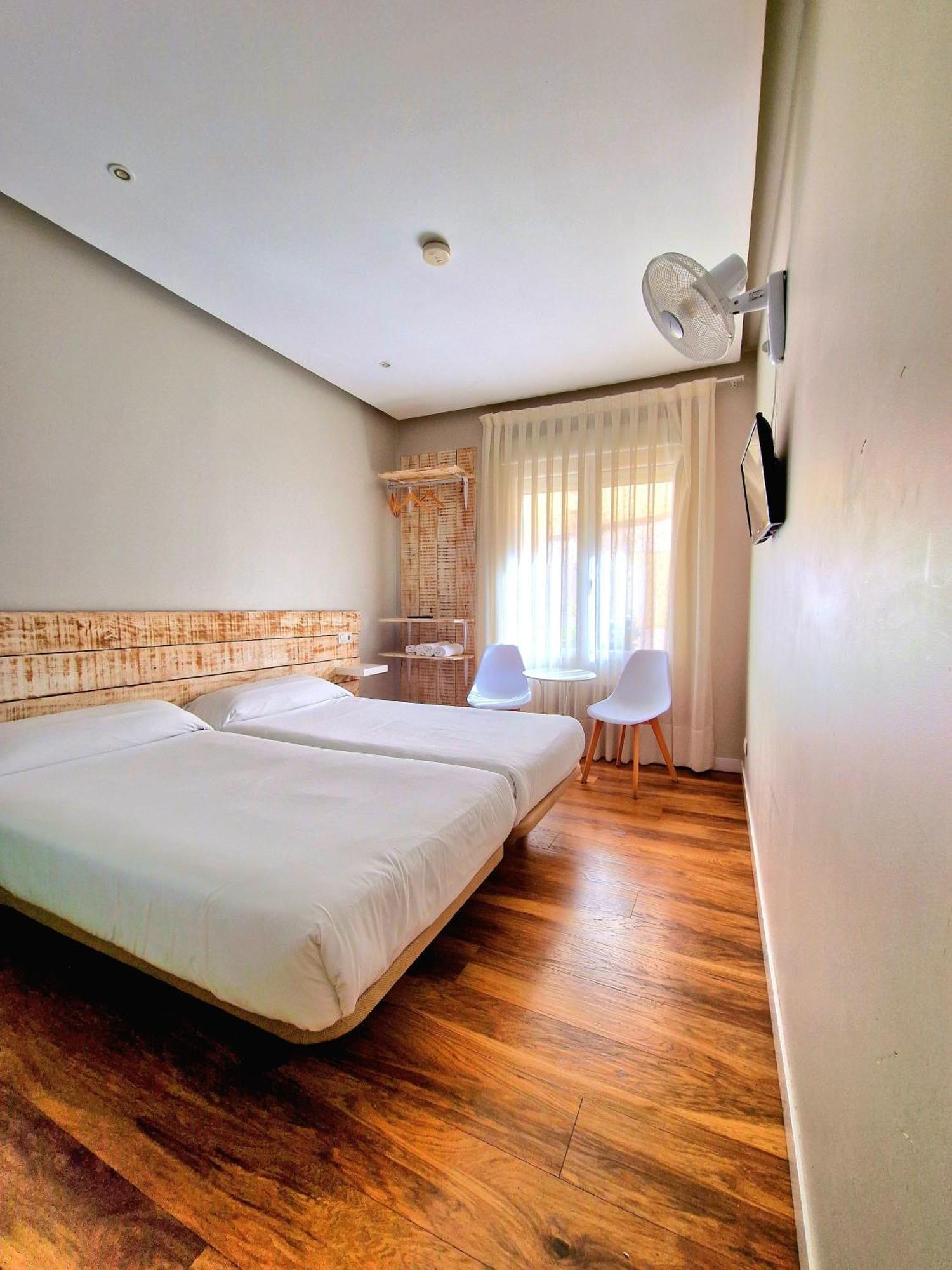 Hotel Urban Burgo Esterno foto