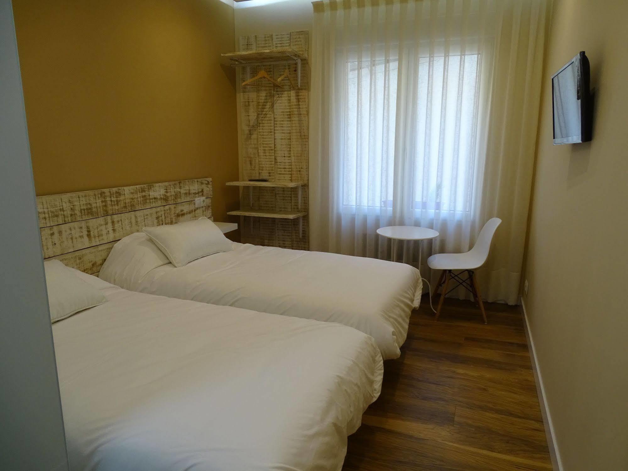 Hotel Urban Burgo Esterno foto